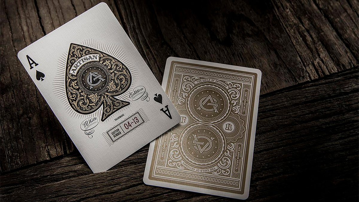 アーティサン トランプ 白 Artisan Playing Cards (White) by theory11