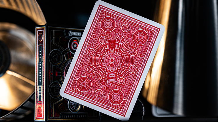 アベンジャーズ 赤 トランプ   Avengers: Red Edition Playing Cards by theory11