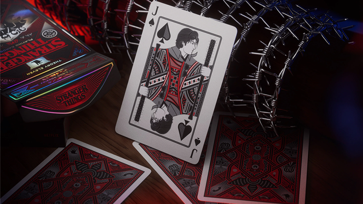 ストレンジャーシングス トランプ　Stranger Things Playing Cards by theory11