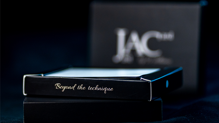 JAC Just A Card STANDARD (Gimmicks and Online Instructions) by D'Albﾃｩniz