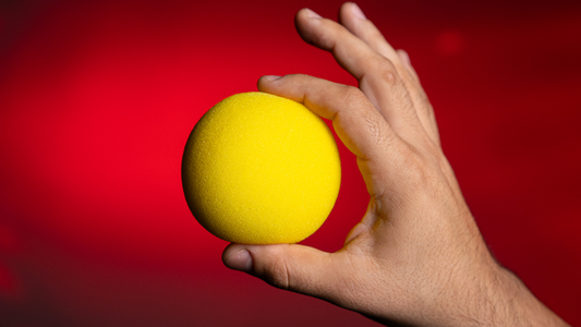スポンジボール 黄色 4個入り 直径7.5cm Magic Sponge Balls 4PK YELLOW 3" by Murphy's Magic