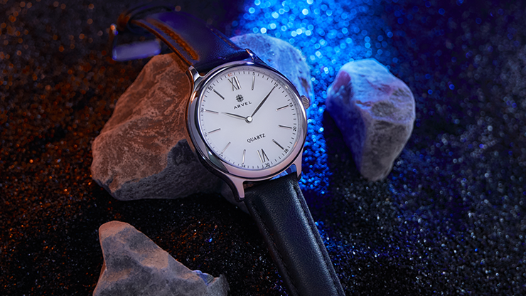IARVEL WATCH (Gold Watchcase Black Dial) by Iarvel Magic and Bluether Magic