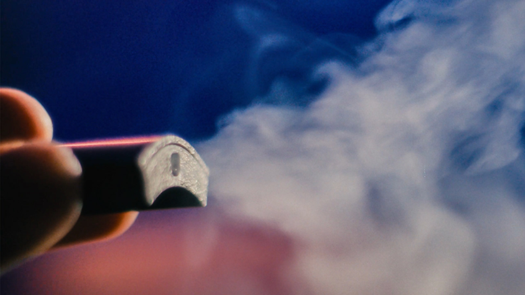 Universal Smoke Watch by Joﾃ｣o Miranda