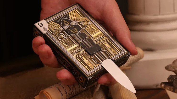 Assassin's Creed Legacy (Hidden Blade Black) Playing Cards – kdmagic