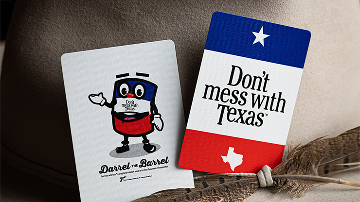 DON'T MESS WITH TEXAS邃｢ PLAYING CARDS by Fultons