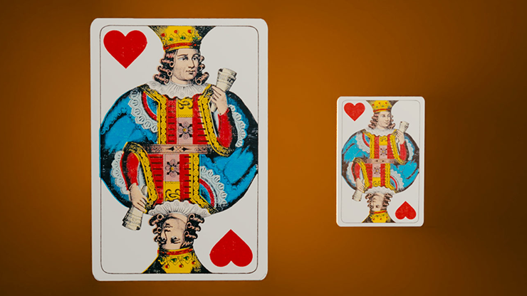 Joﾃ｣o Miranda Magic presents Royal Fantasy (Jumbo) by Lubor Fidler