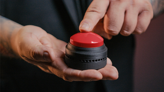 Joﾃ｣o Miranda Magic presents The Button by Chris James featuring Craig Petty