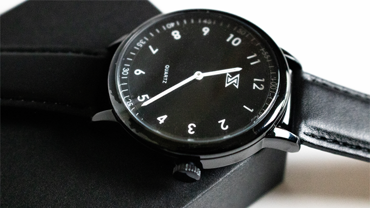 SB Watch 2022 (Black) by Andr?s B?rth?zi and Electricks - Trick